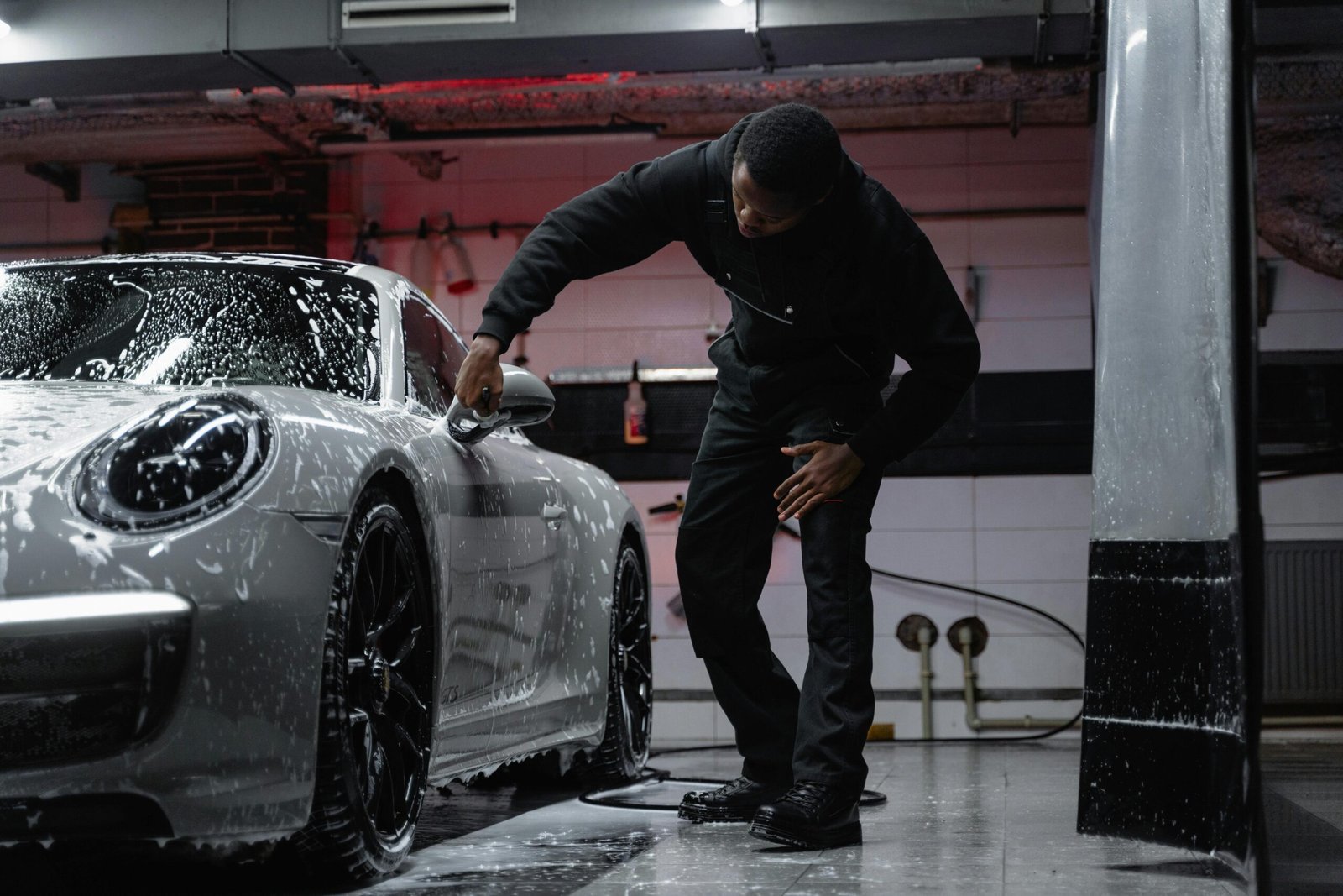 car cleaning and detailing in Raipur
